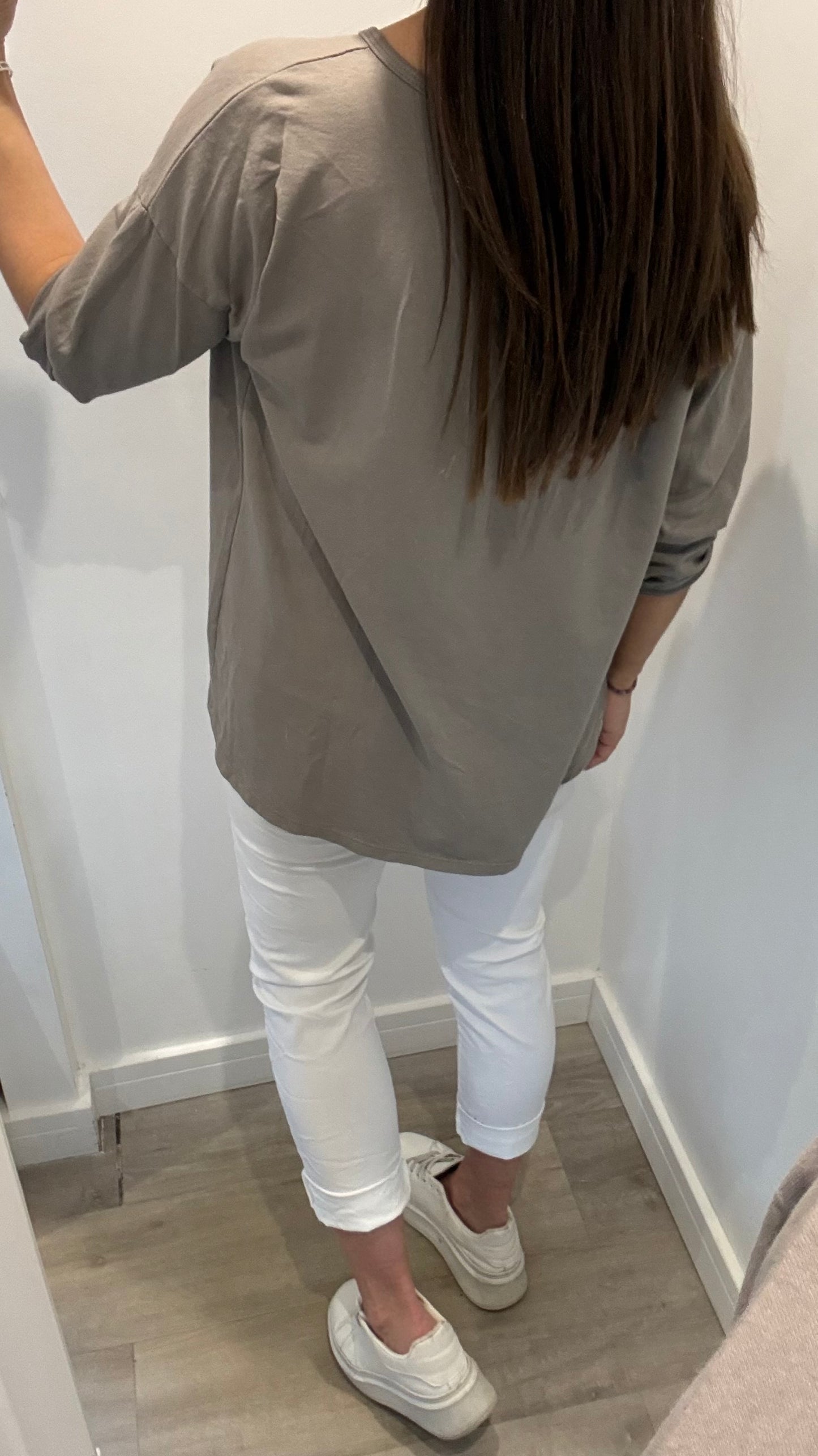 MOCHA ROLL SLEEVE SWEAT