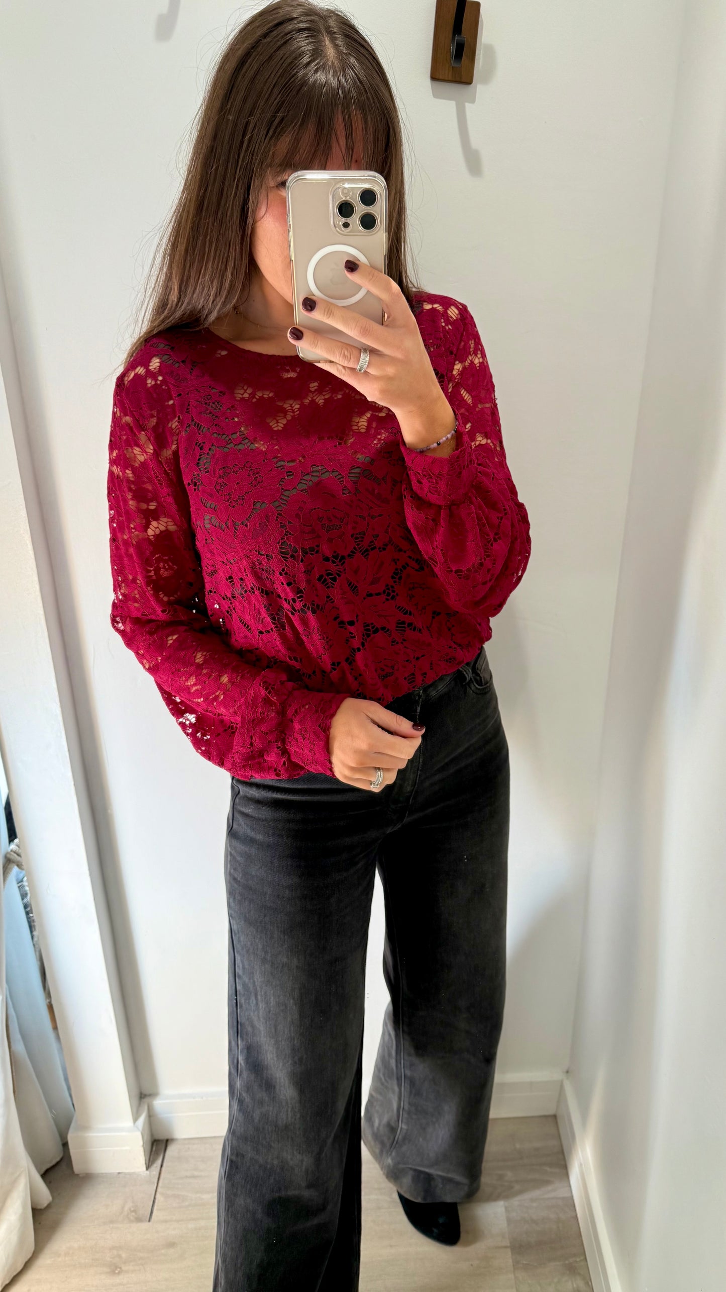 MERLOT LACE TOP