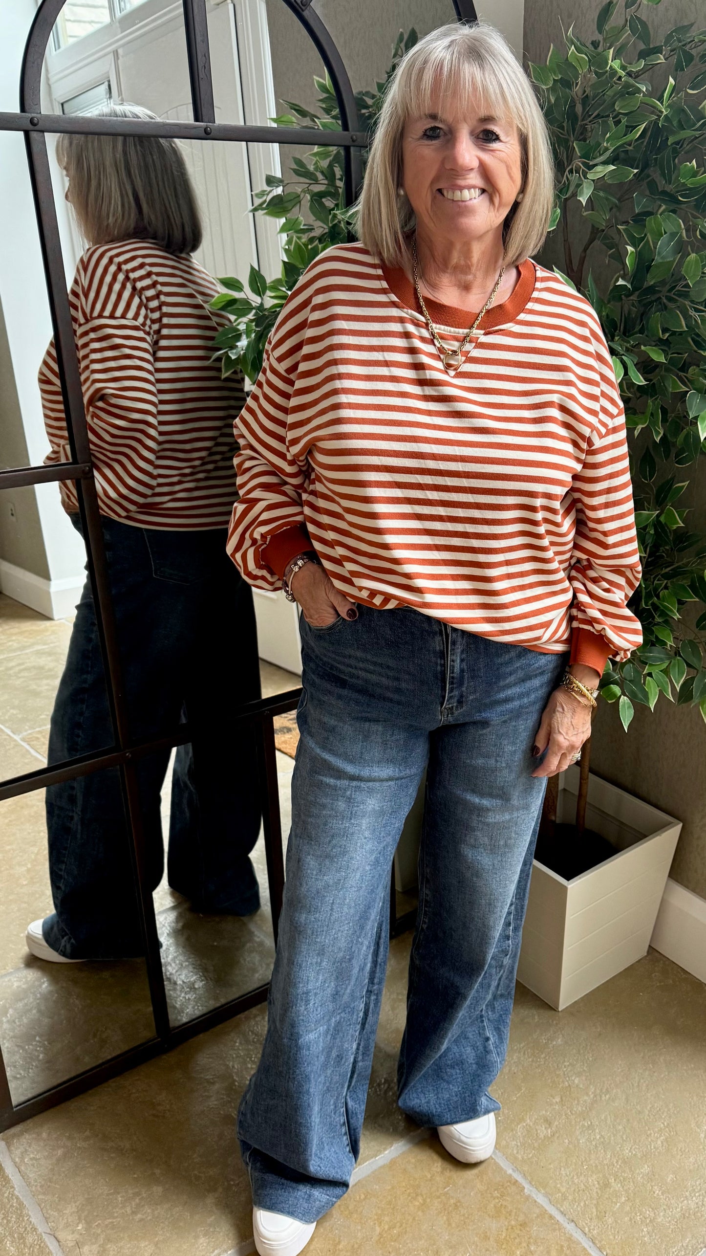 MID WASH DAD FIT SUPER STRETCH JEANS - STANDARD LENGTH