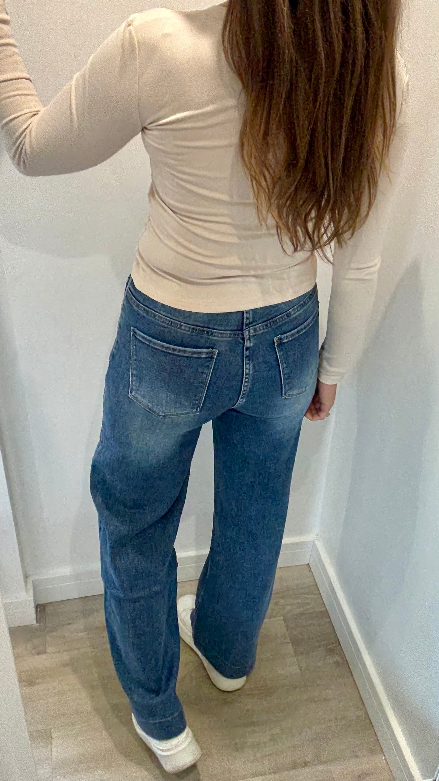 MID WASH DAD FIT SUPER STRETCH JEANS - STANDARD LENGTH