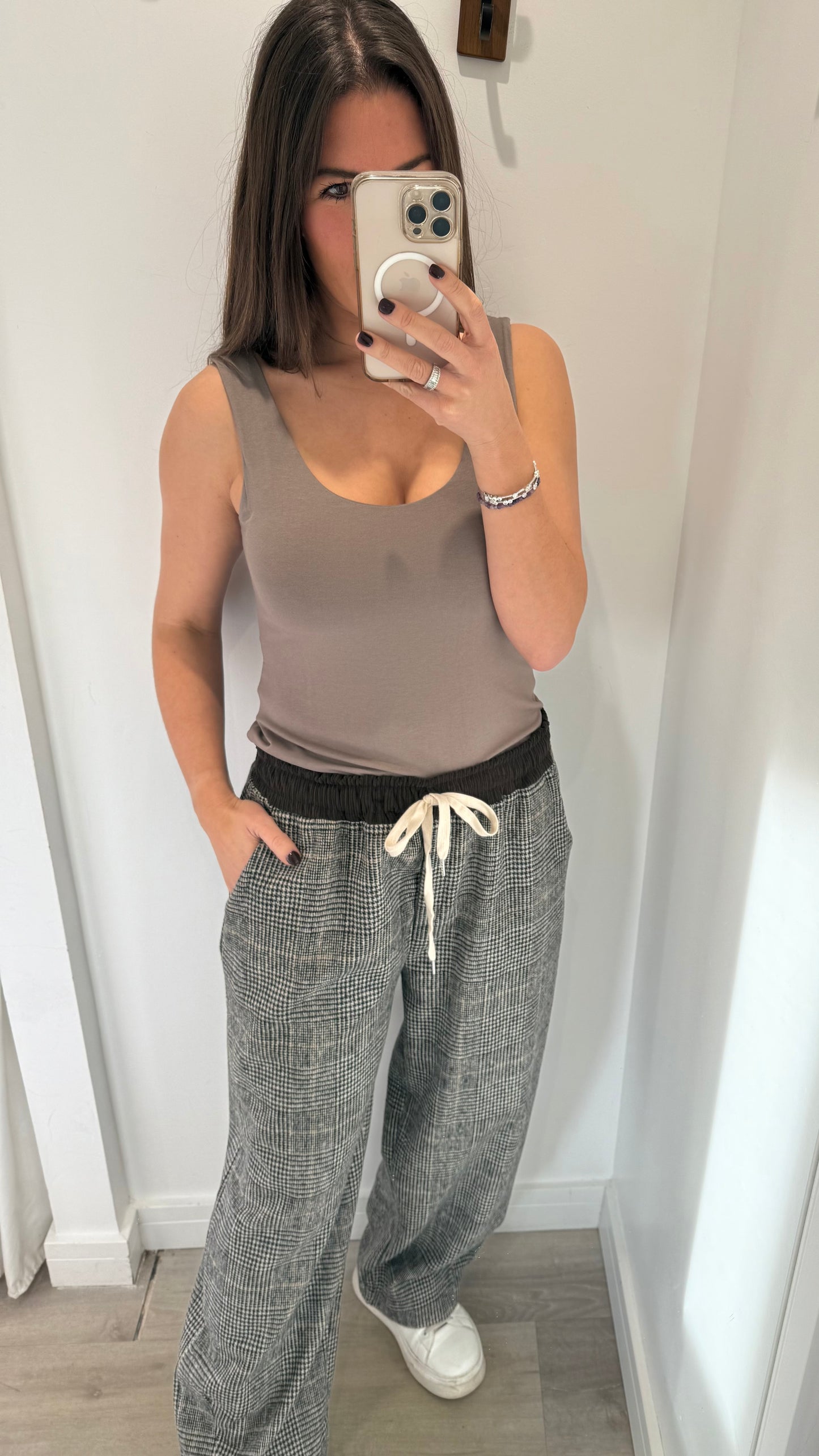 MOCHA CAMI VEST TOP