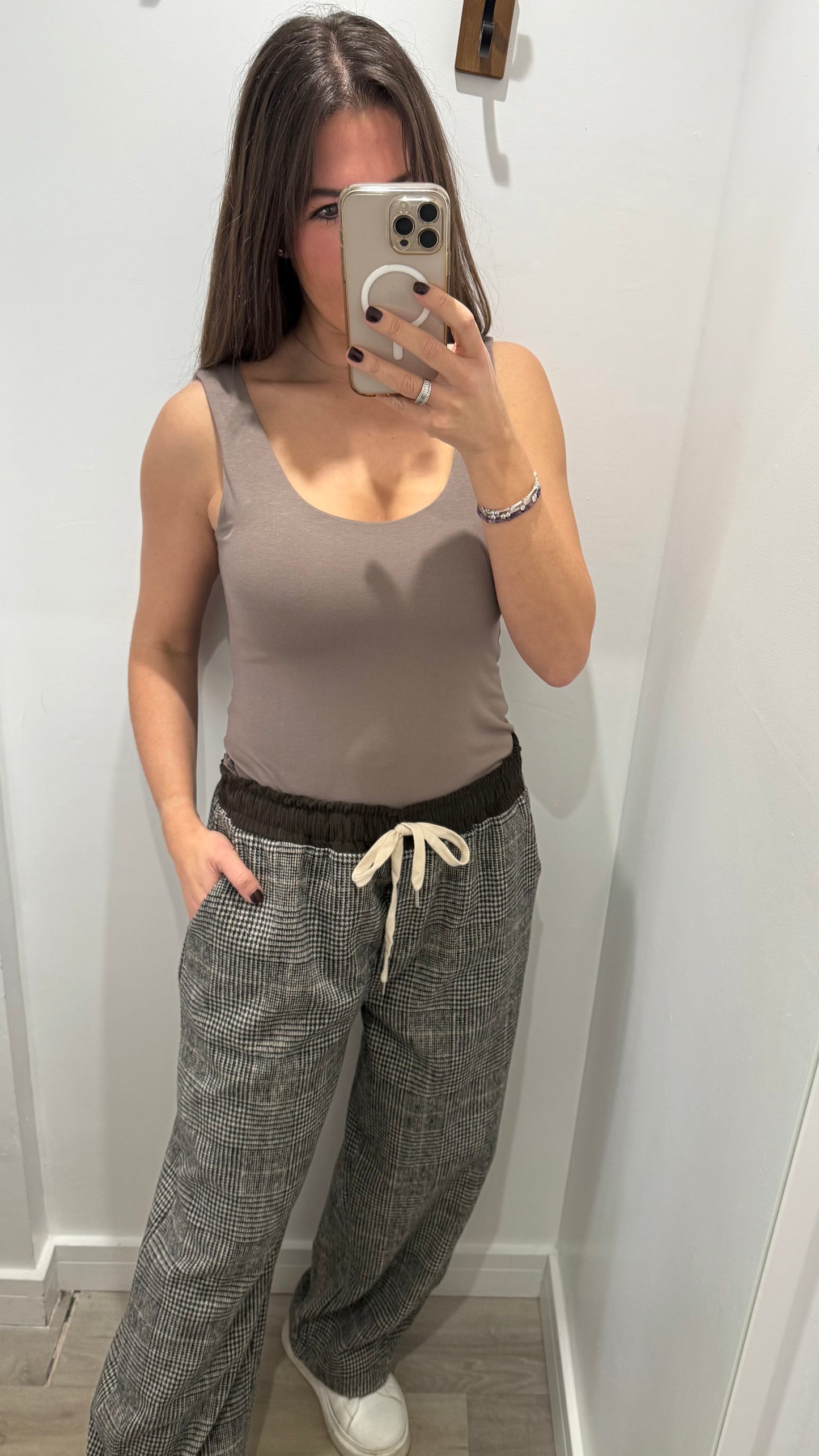 MOCHA CAMI VEST TOP