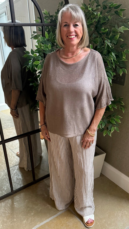 MOCHA FINE KNIT TOP