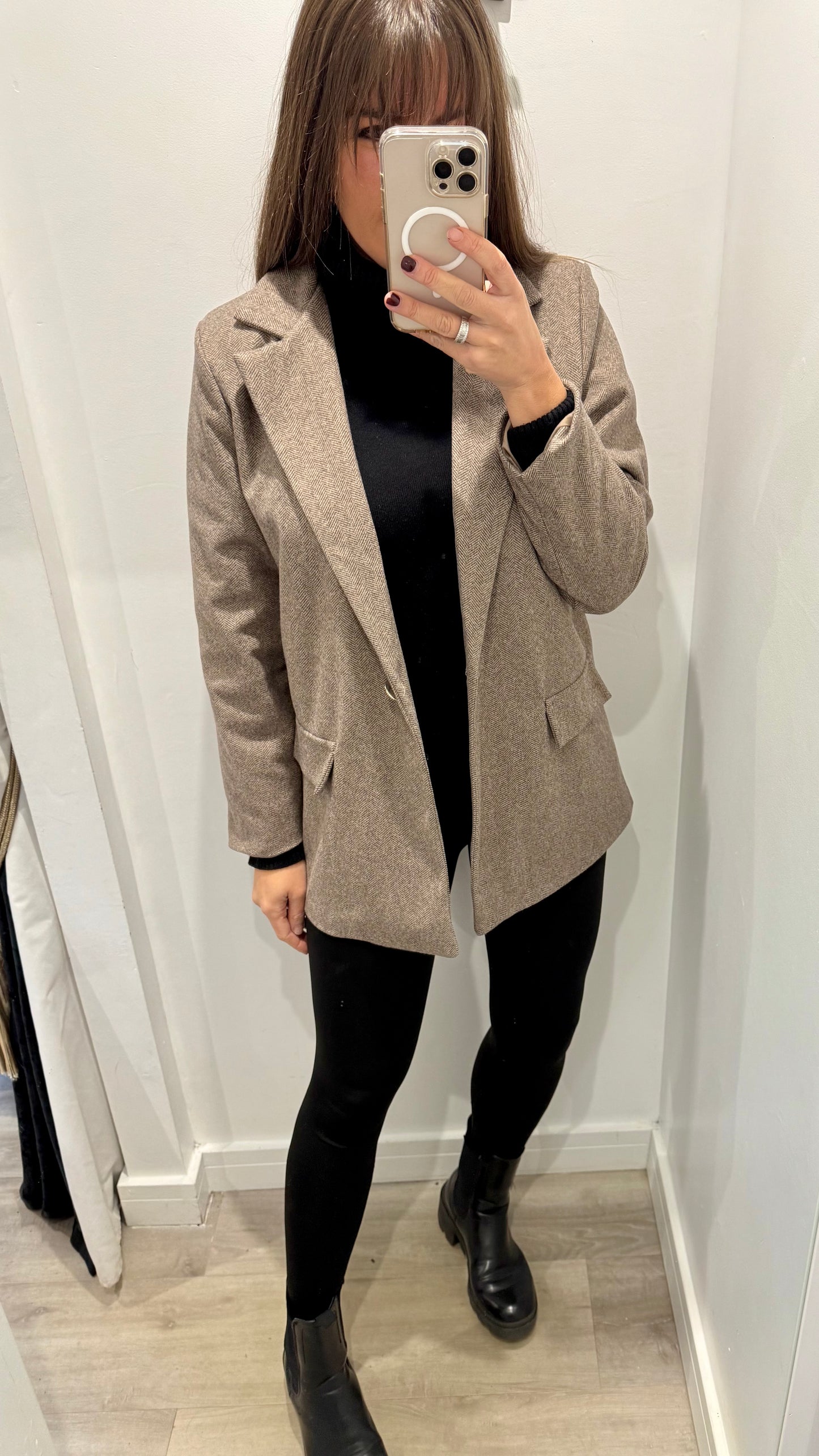 MOCHA TWEED STYLE ONE-BUTTON BLAZER