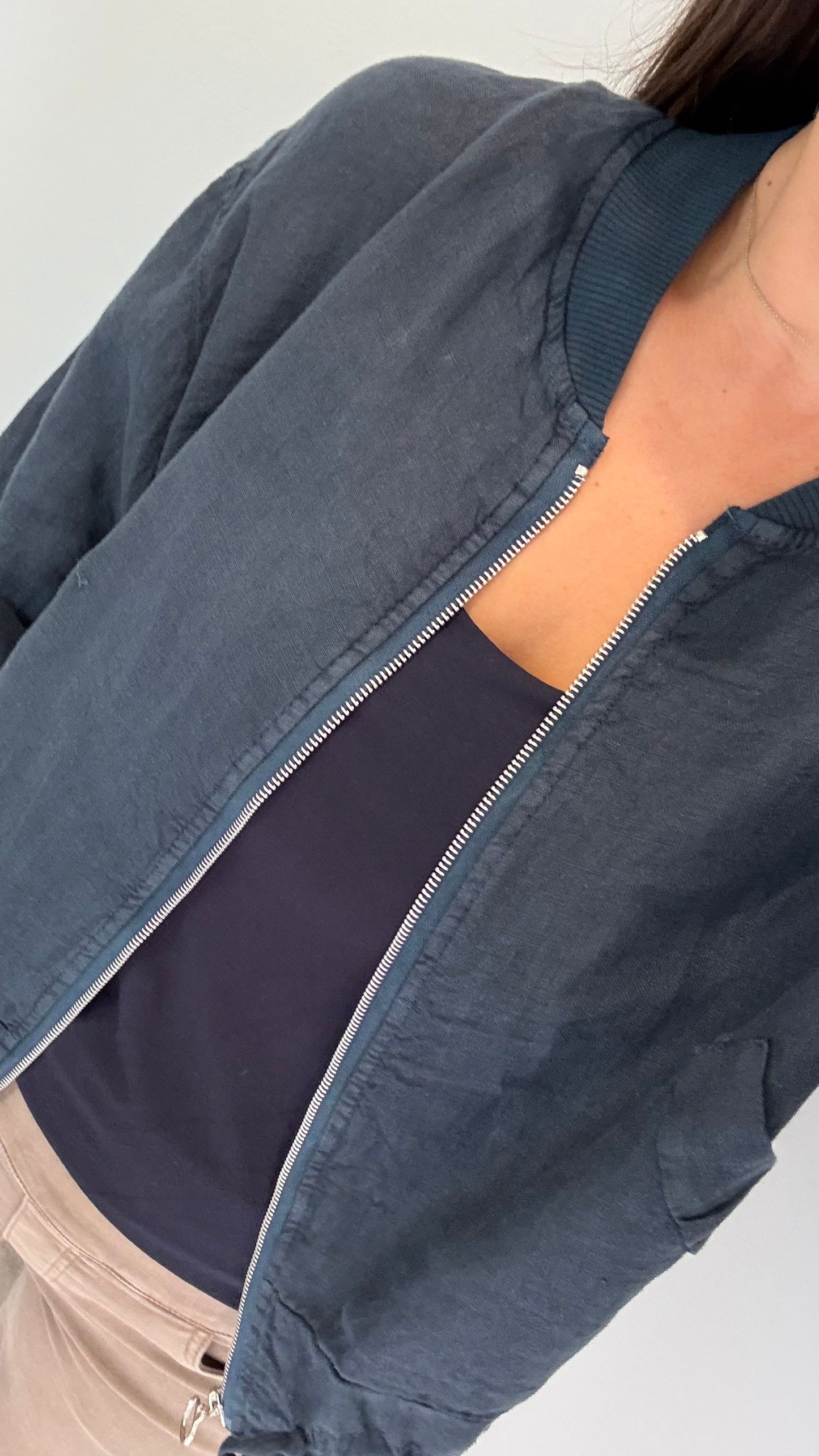 NAVY LINEN BOMBER JACKET