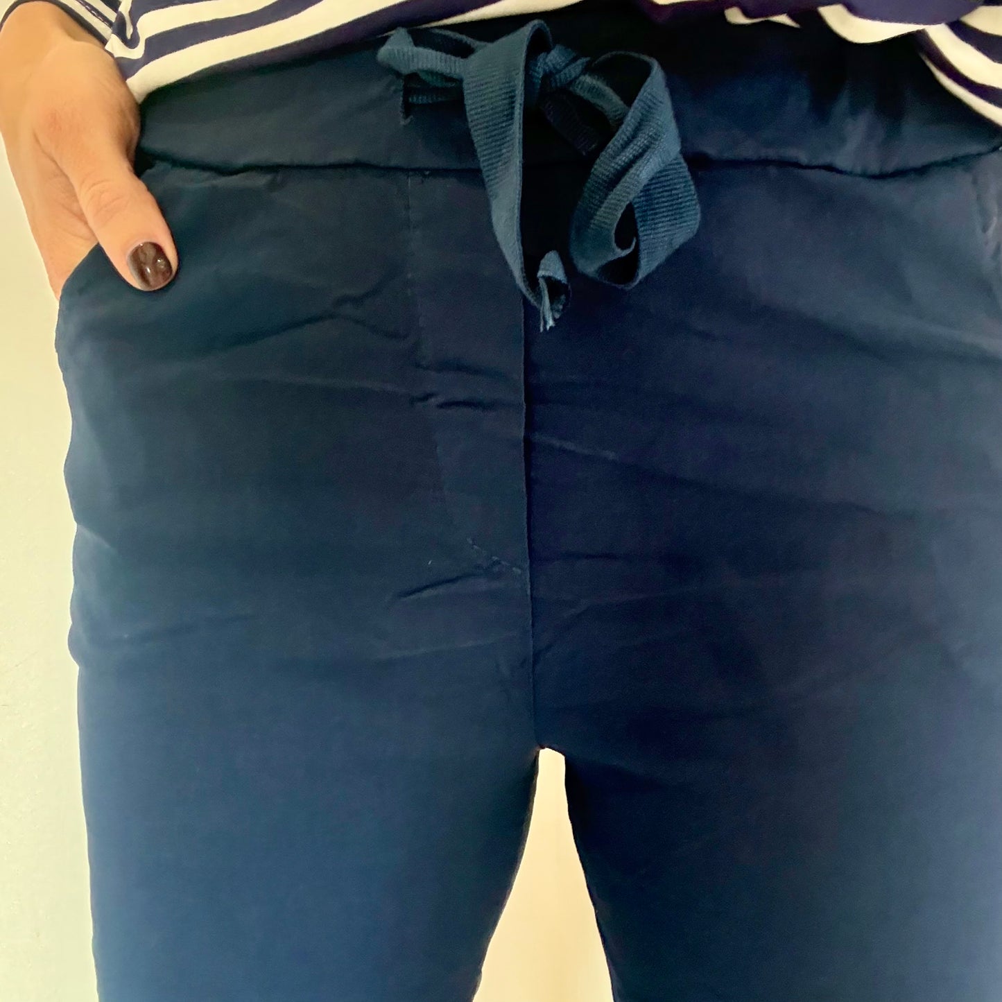 NAVY MAGIC PANTS