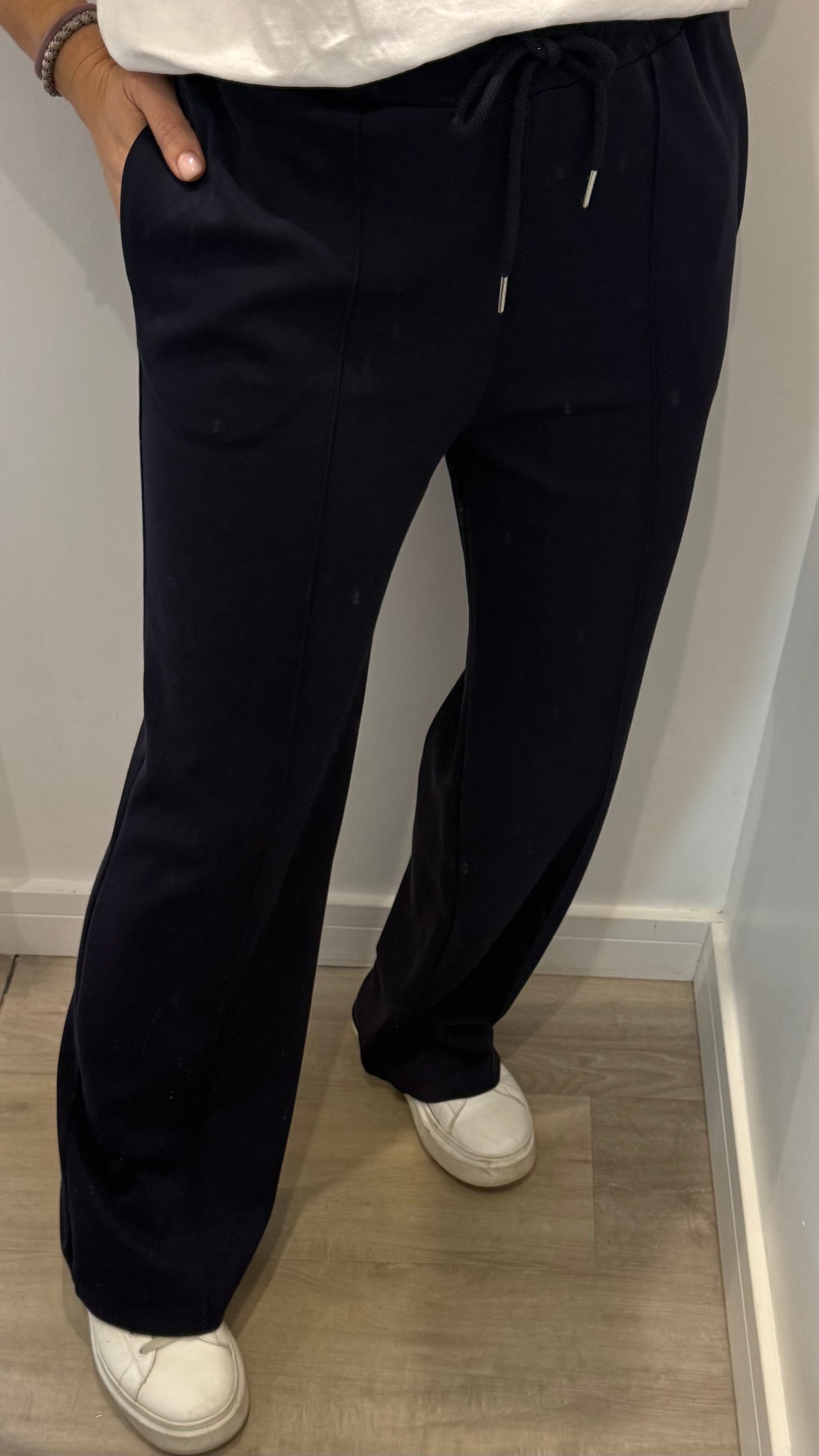 NAVY STRAIGHT LEG TROUSERS - BESTSELLER