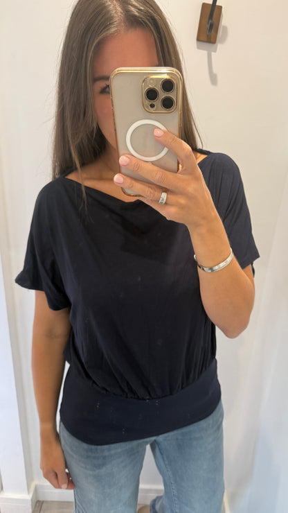 NAVY BATWING JERSEY TOP