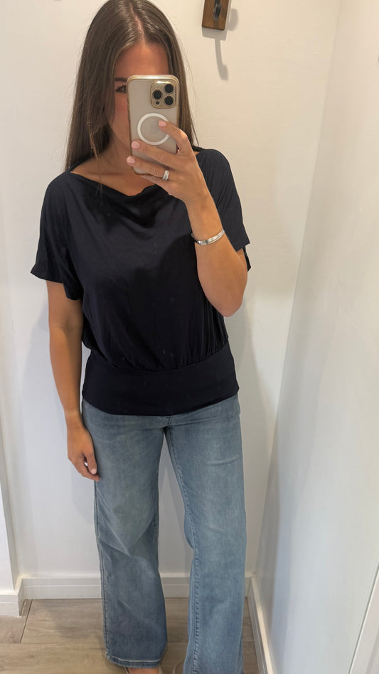 NAVY BATWING JERSEY TOP