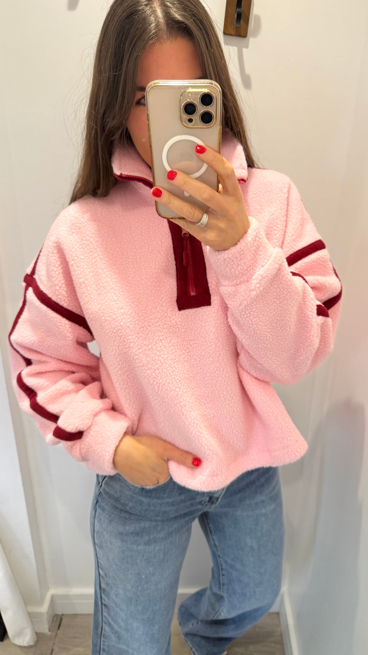 PINK FLEECE WITH BURGUNDY STITCHING