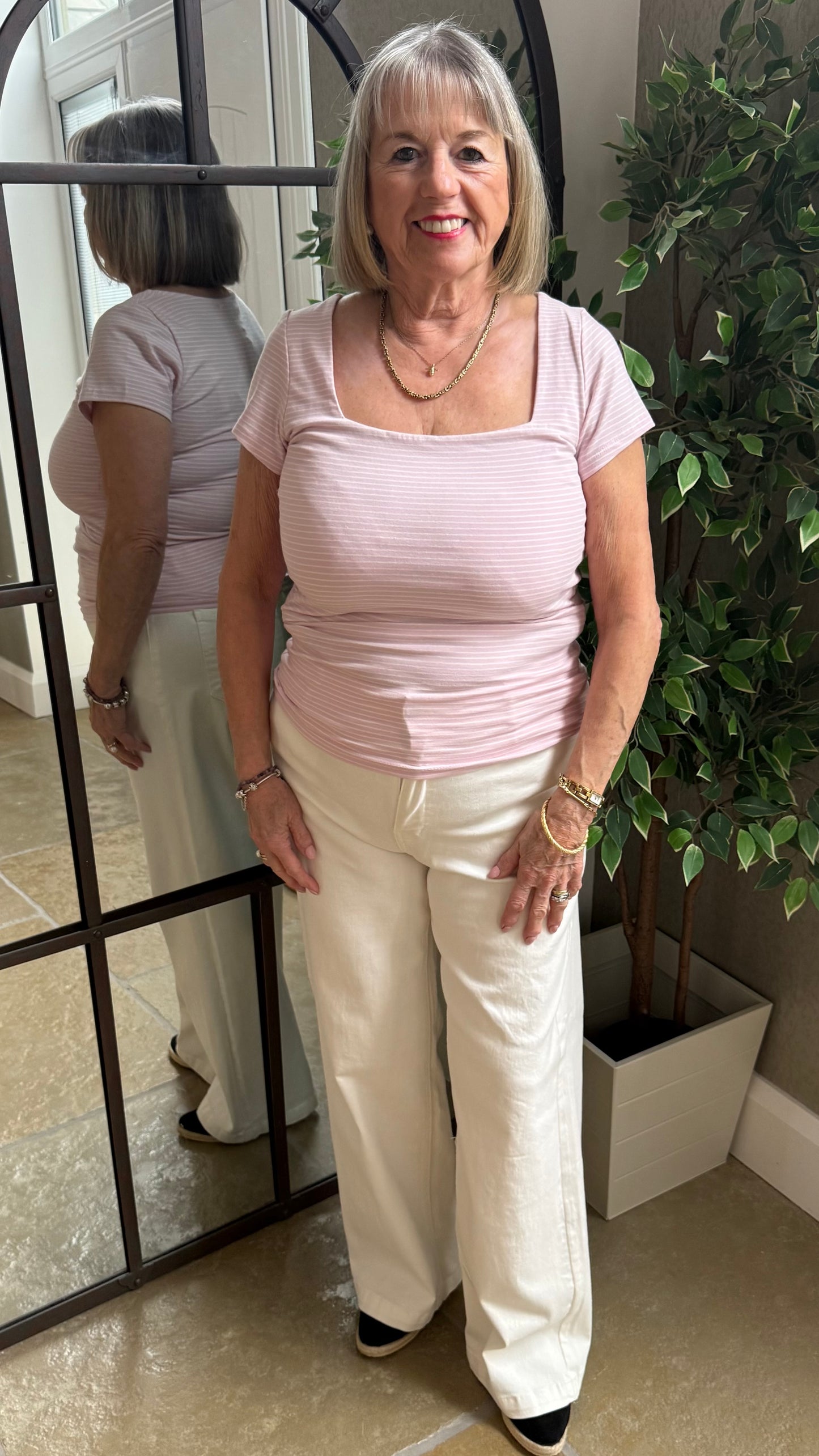 PINK SQUARE NECK TOP