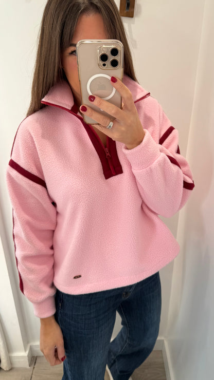 PINK FLEECE WITH BURGUNDY STITCHING
