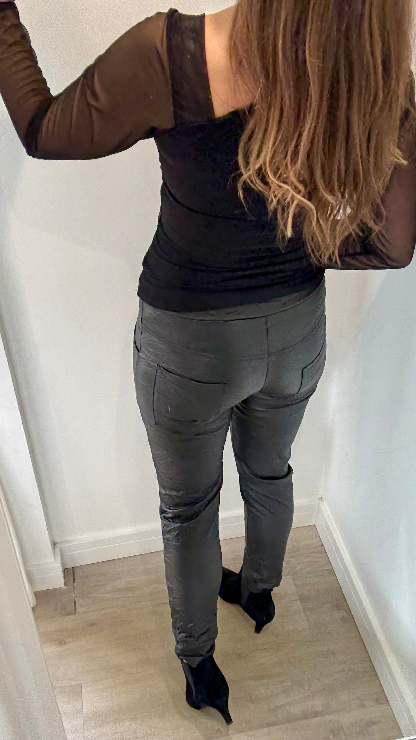 PLEATHER MAGIC PANTS