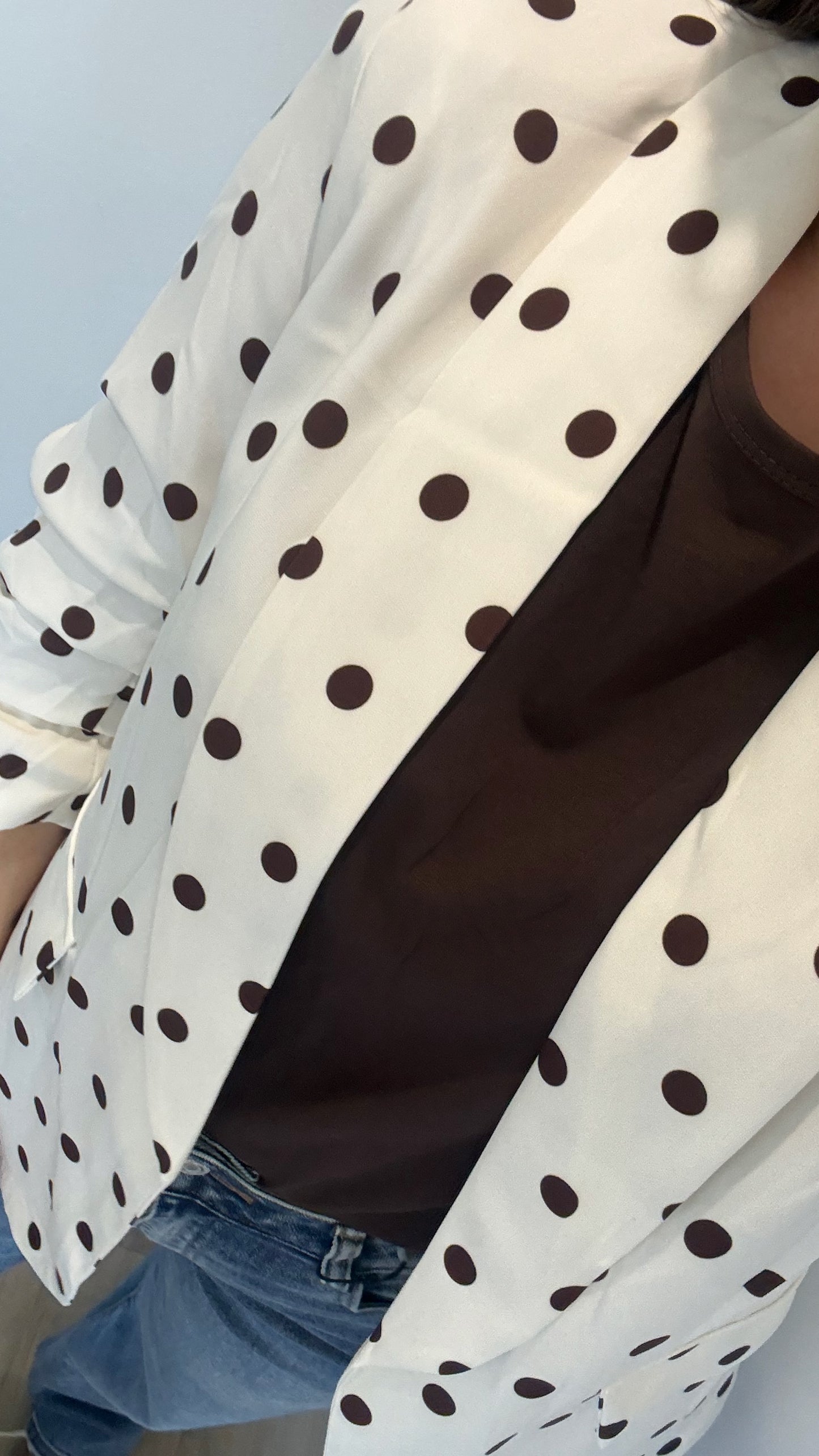 POLKA DOT RUCHED SLEEVE BLAZER – CREAM WITH BROWN DOTS