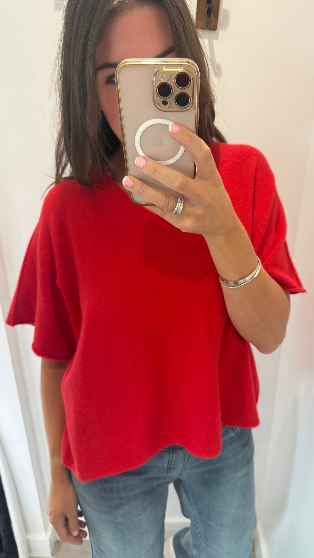 RED V-NECK SHORT SLEEVE KNIT