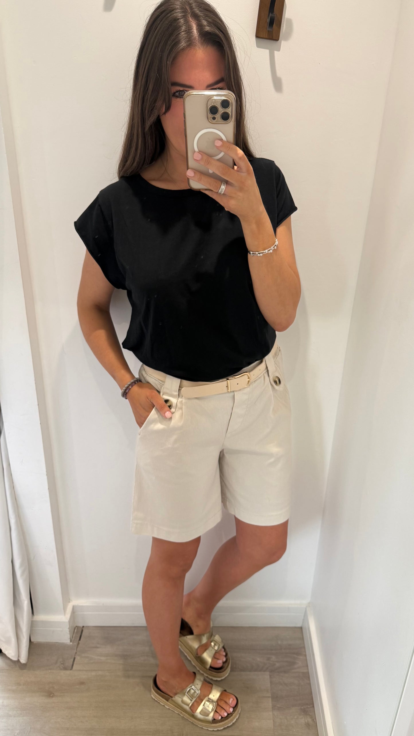 SAND TAILORED SHORTS