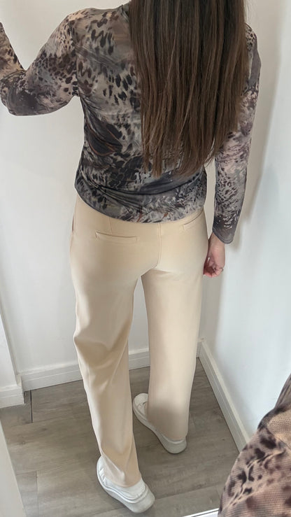 SHEER ANIMAL PRINT TOP