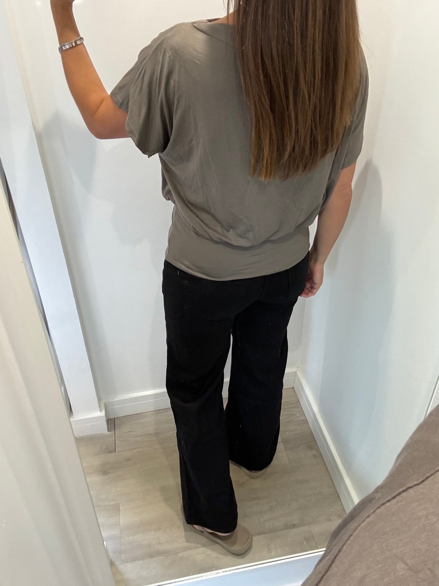 TAUPE EASY DRAPE BATWING TOP