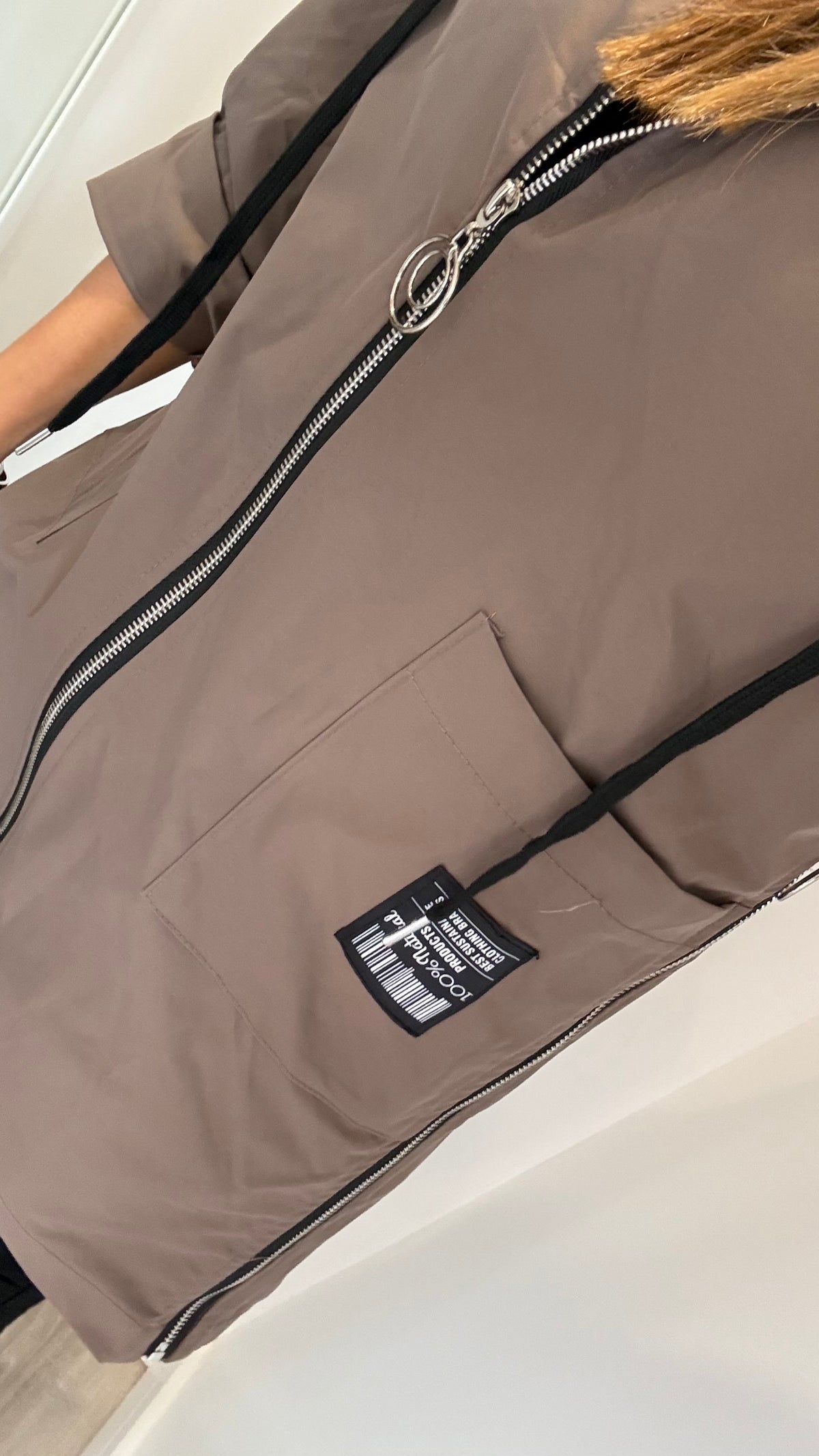 THE EVERYDAY HOODED MAC — TAUPE