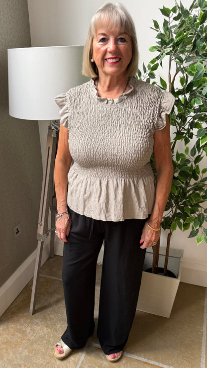 THE EVERYDAY SHIRRED TOP - MOCHA