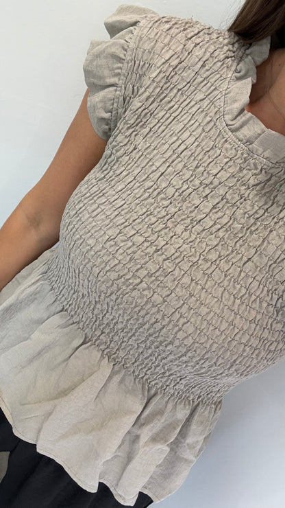 THE EVERYDAY SHIRRED TOP - MOCHA