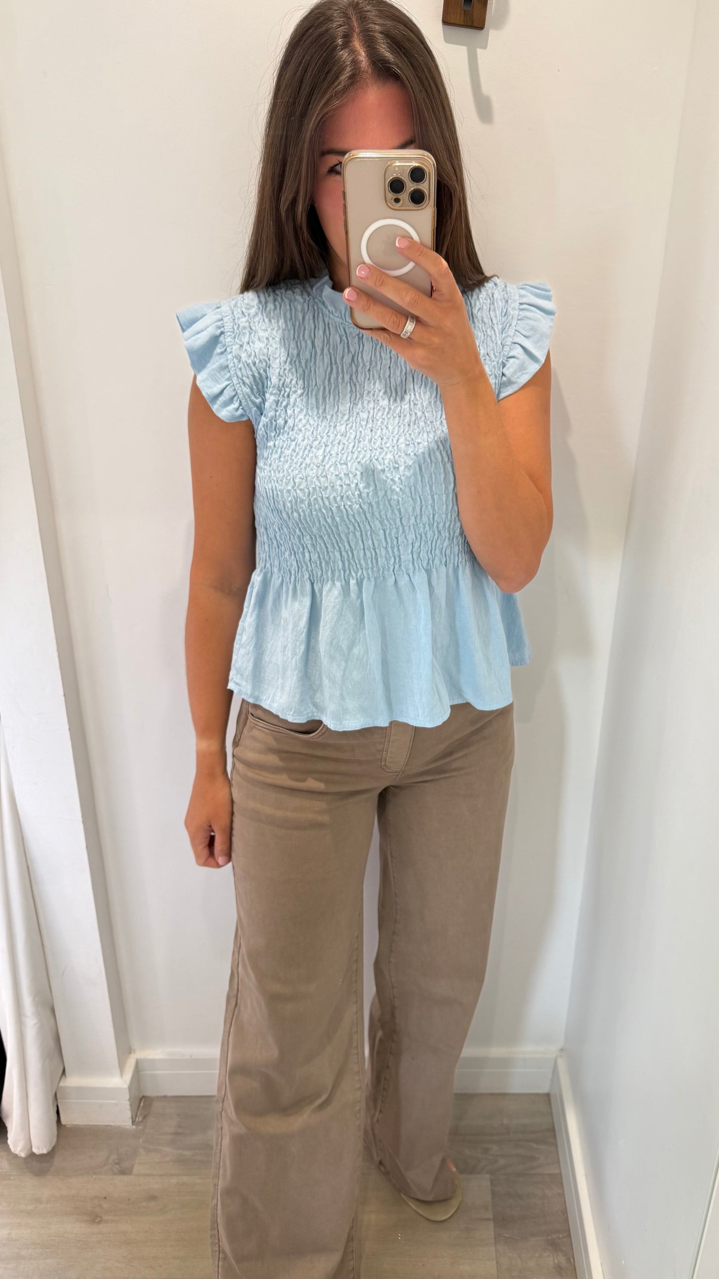 THE EVERYDAY SHIRRED TOP - POWDER BLUE