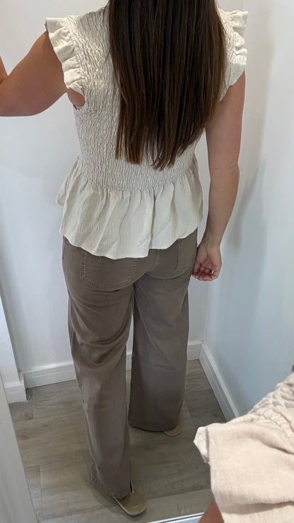 THE EVERYDAY SHIRRED TOP - STONE