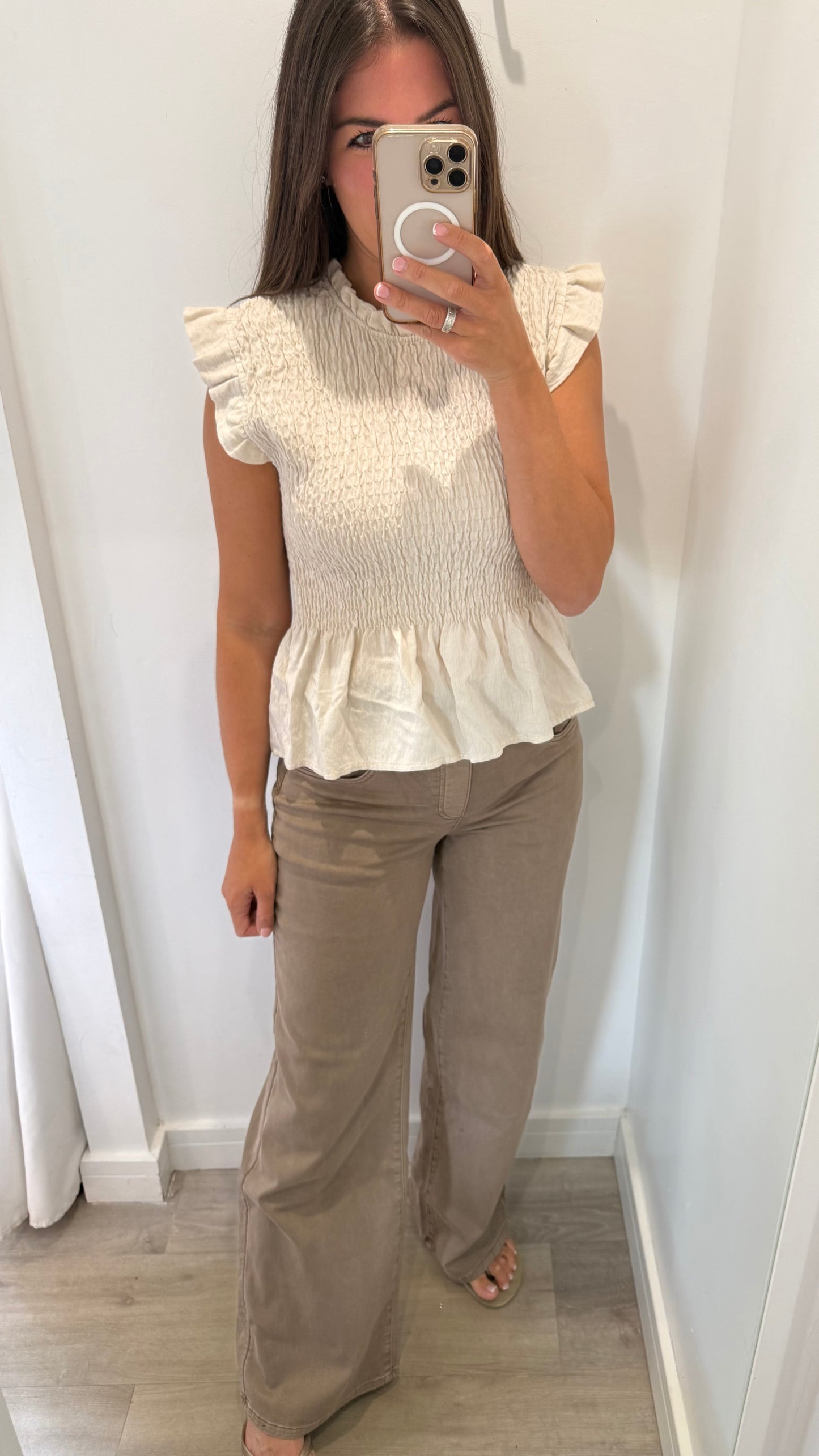THE EVERYDAY SHIRRED TOP - STONE