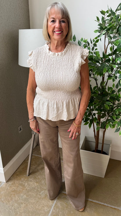 THE EVERYDAY SHIRRED TOP - STONE
