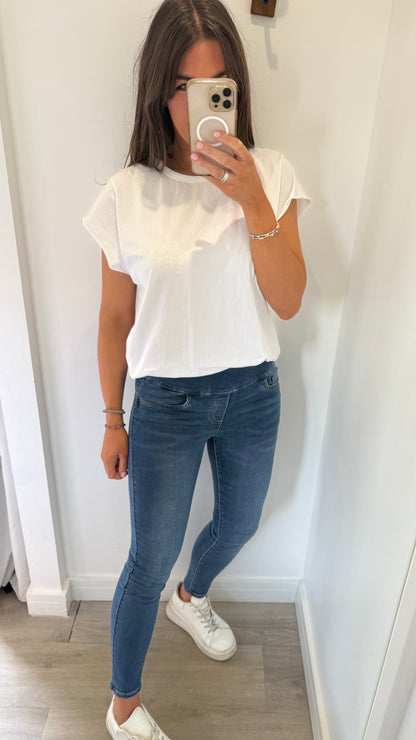 TOCADO PULL-ON JEANS