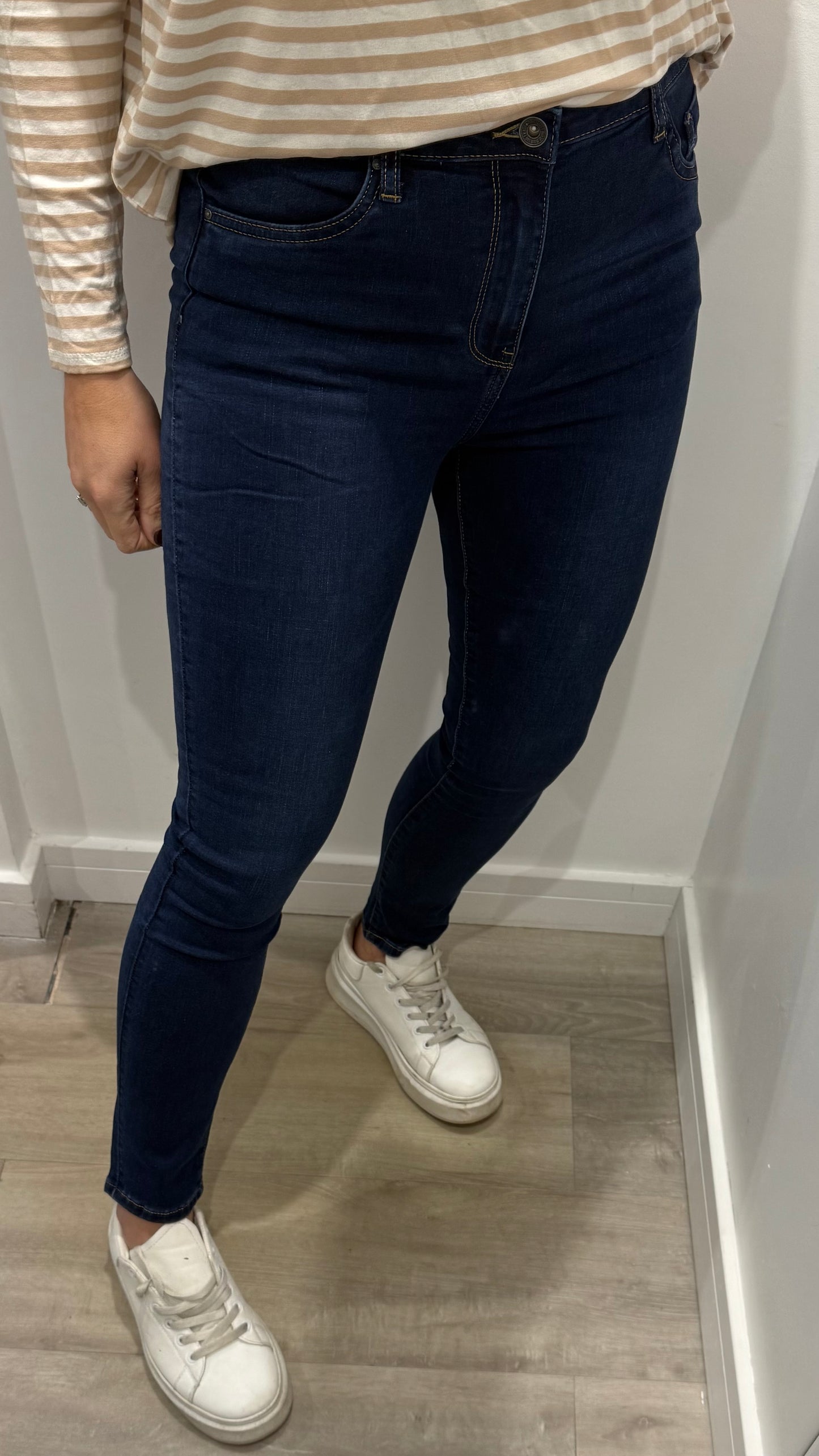 TOXIK DARK DENIM SKINNY STRETCH JEANS