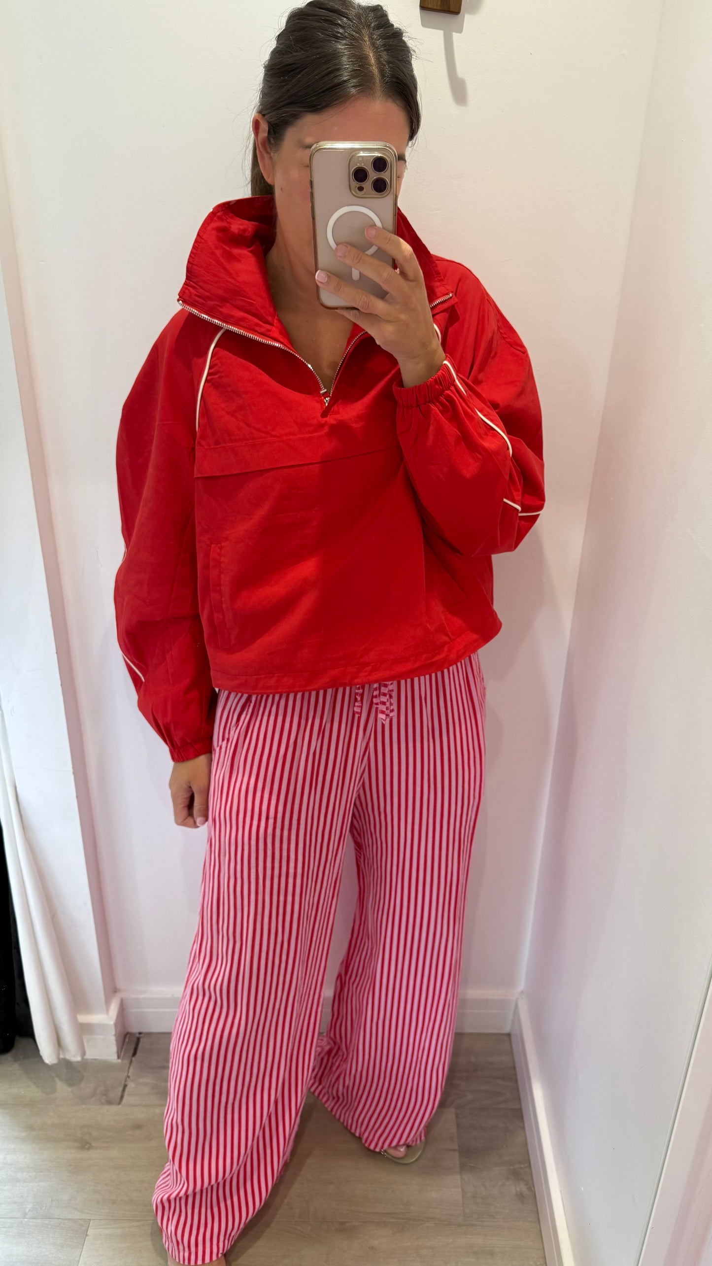 TOMATO RED WINDBREAKER HALF ZIP JACKET