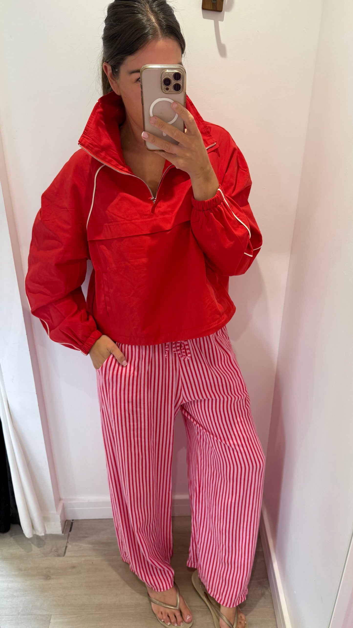 TOMATO RED WINDBREAKER HALF ZIP JACKET