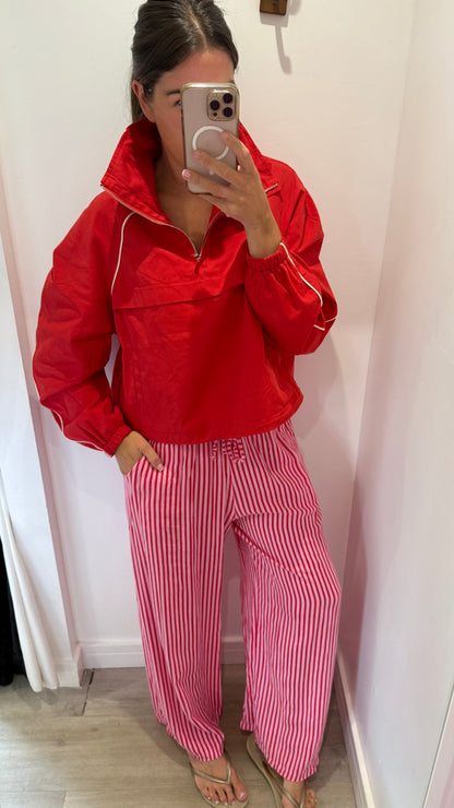 TOMATO RED WINDBREAKER HALF ZIP JACKET