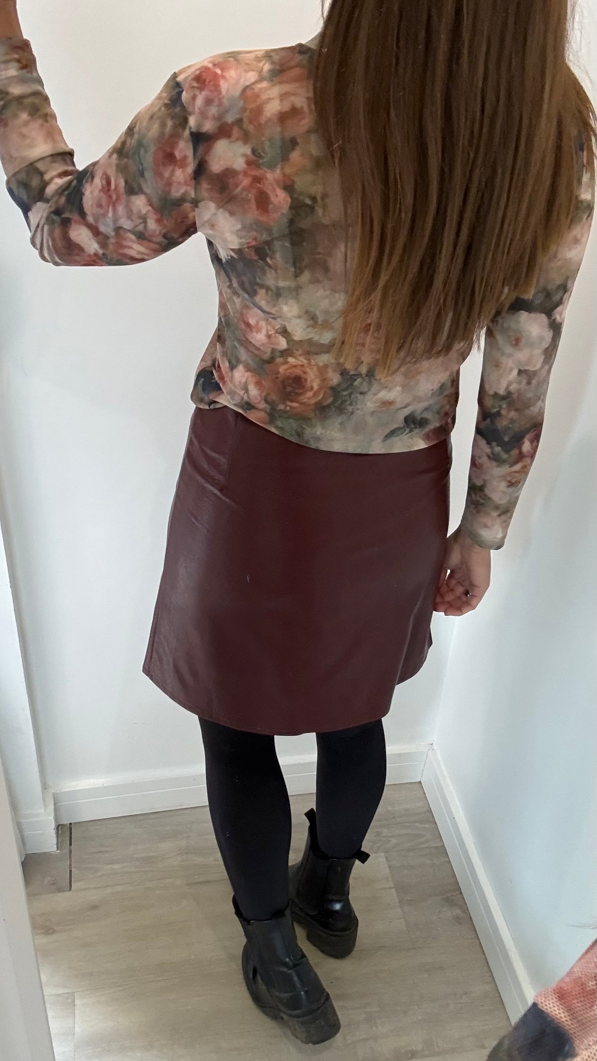 VINTAGE FLORAL SHEER LONG SLEEVE TOP
