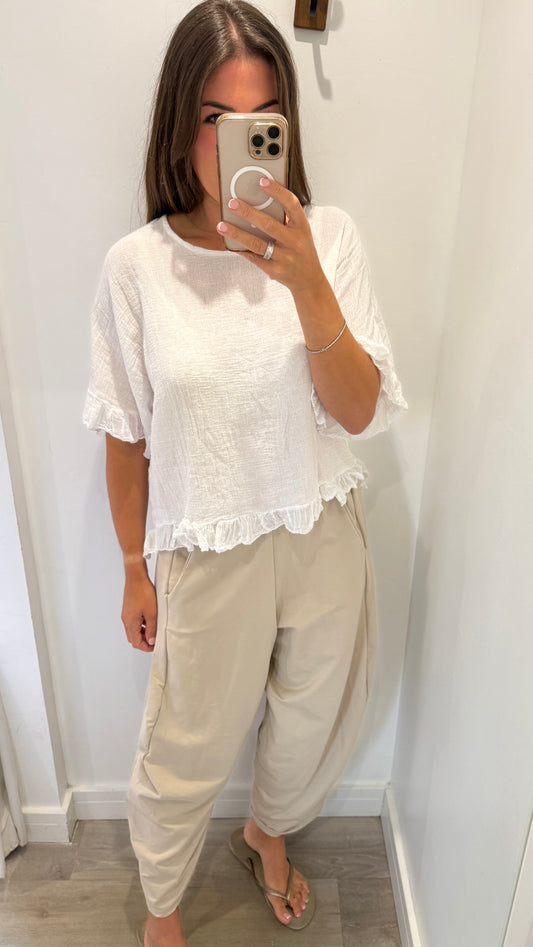 FRILL HEM COTTON TOP - WHITE