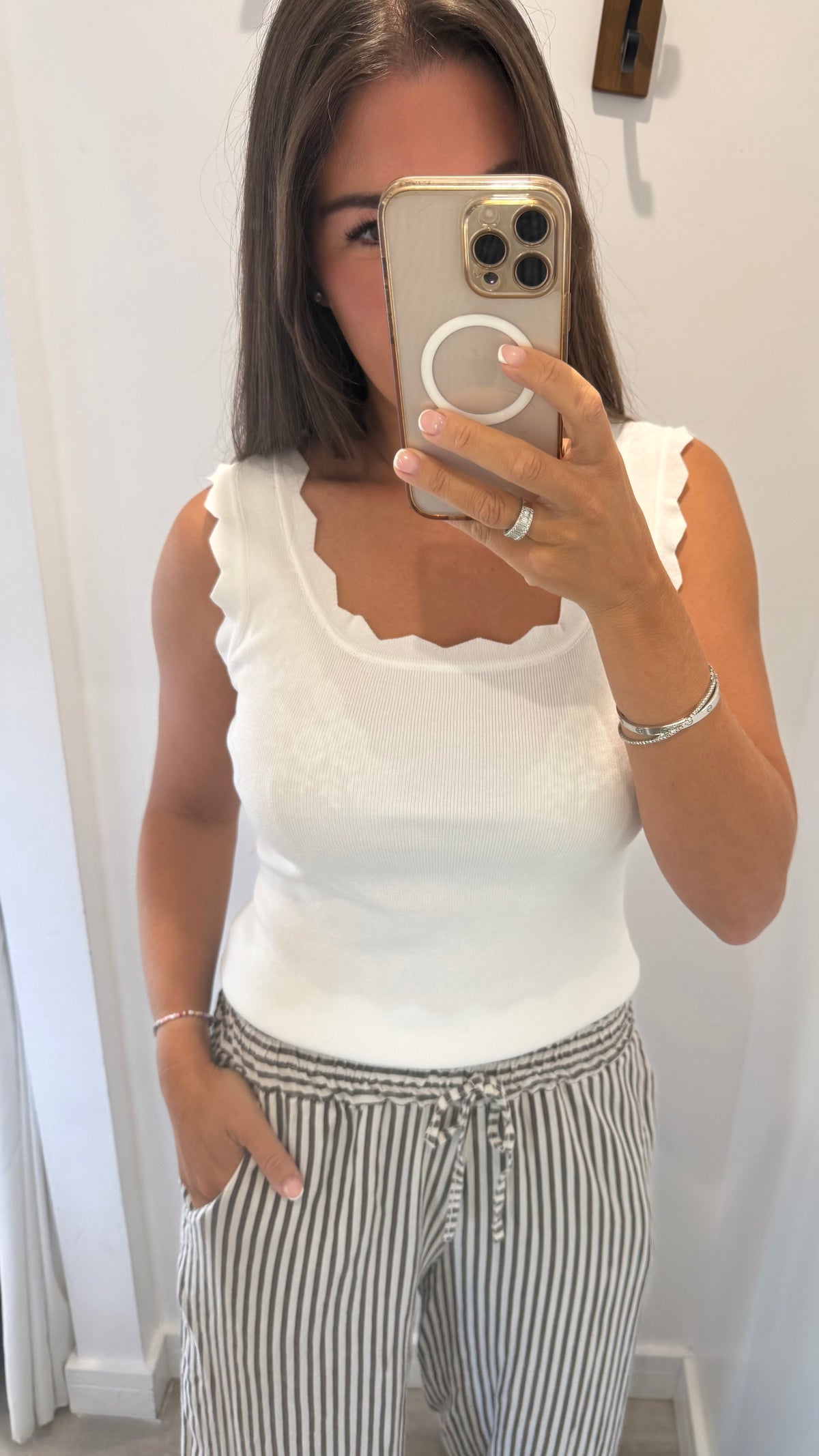 WHITE SCALLOP VEST TOP
