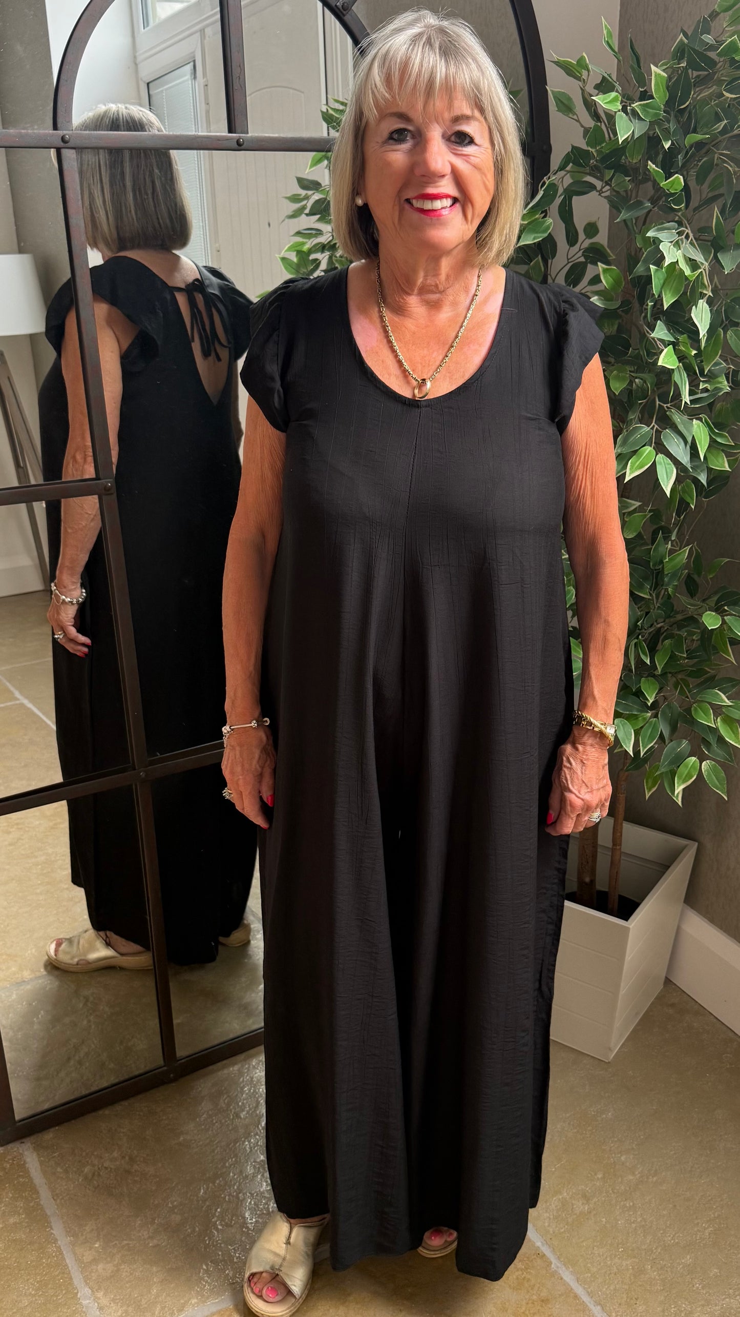 BLACK FRILL SLEEVE TIE-BACK JUMPSUIT