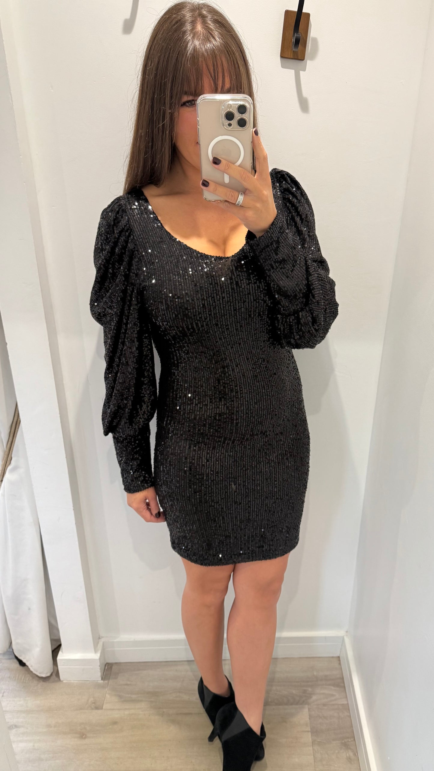 BLACK SEQUIN V-NECK DRESS