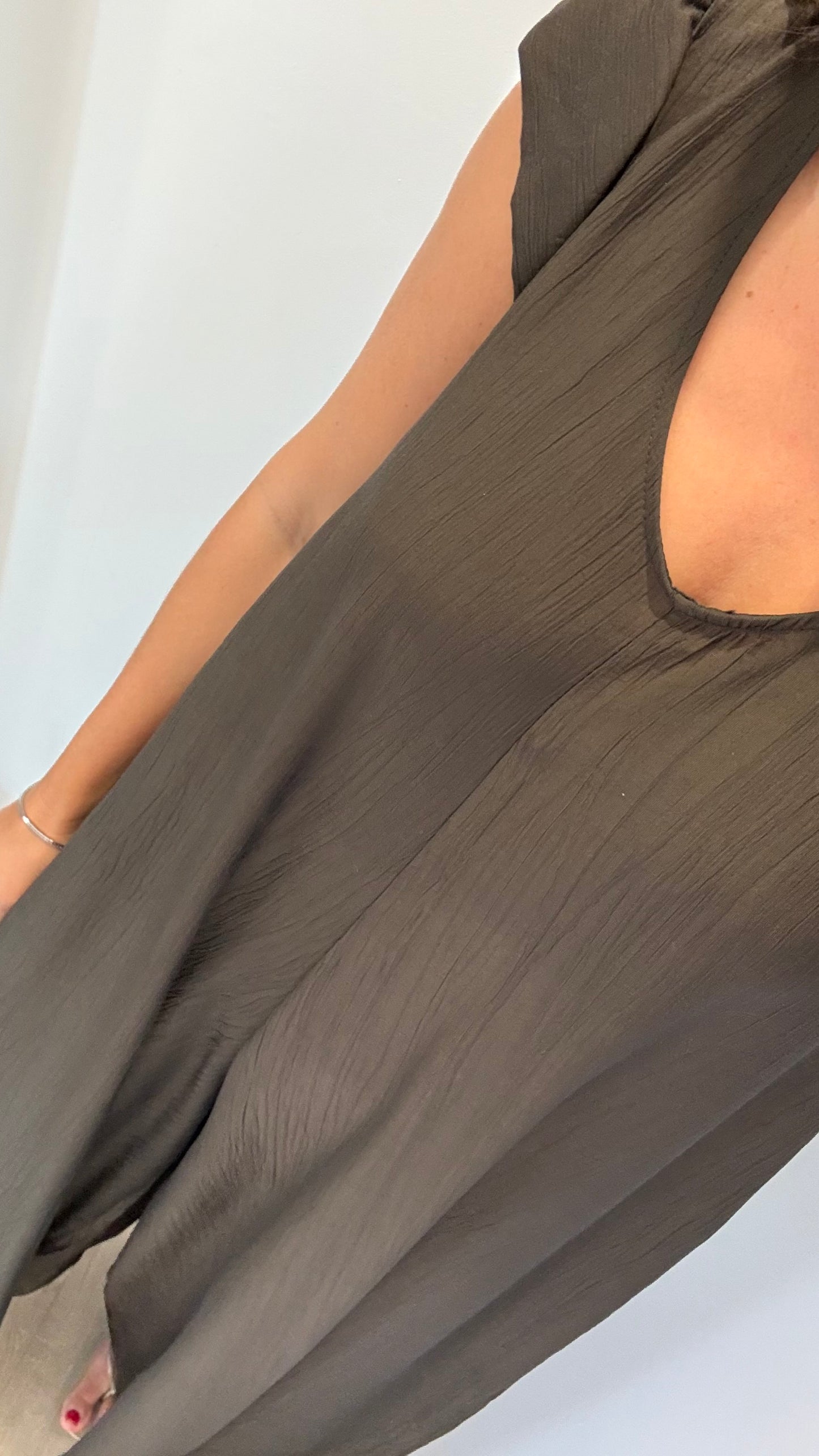 CHOCOLATE FRILL SLEEVE TIE-BACK JUMPSUIT