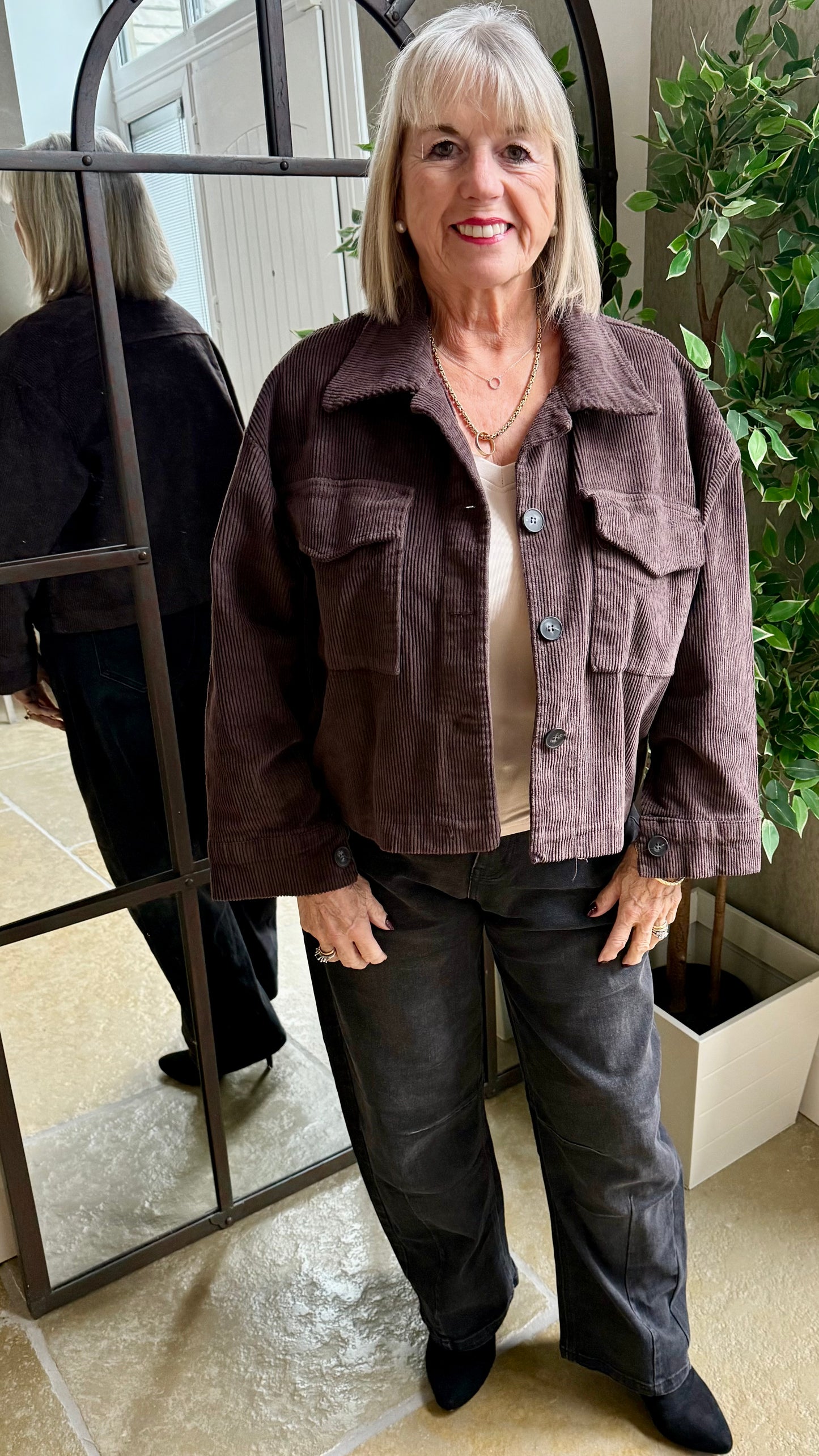 CHOCOLATE CORD SHORT JACKET