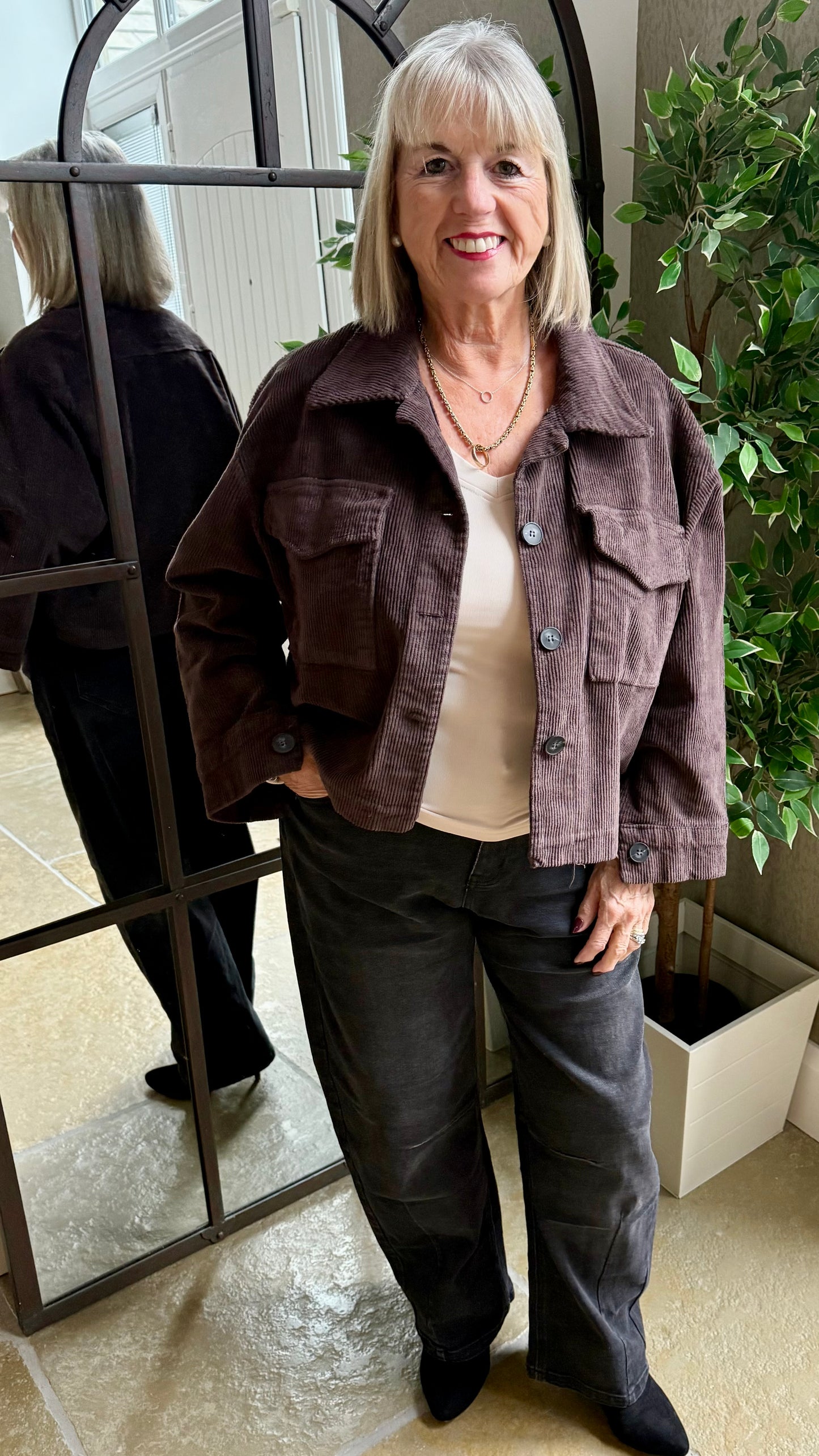 CHOCOLATE CORD SHORT JACKET