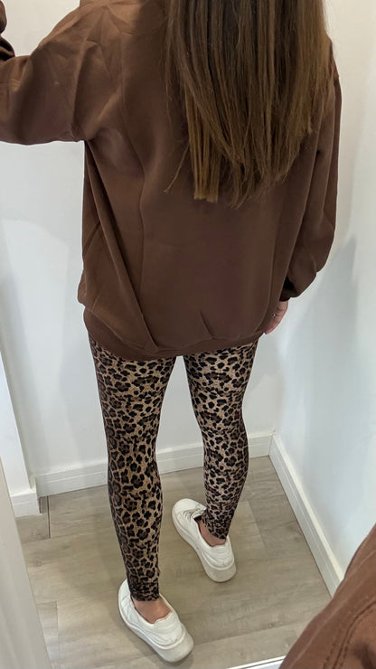 CHOCOLATE RENDEZ VOUS OVERSIZED SWEAT