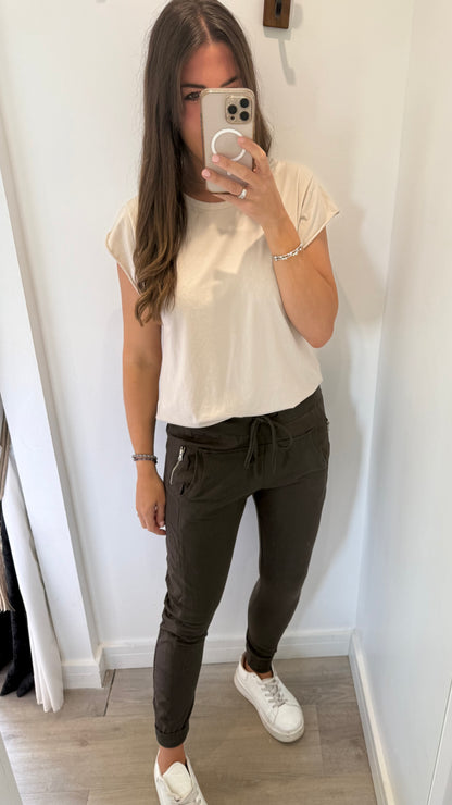CHOCOLATE ULTIMATE  JOGGERS