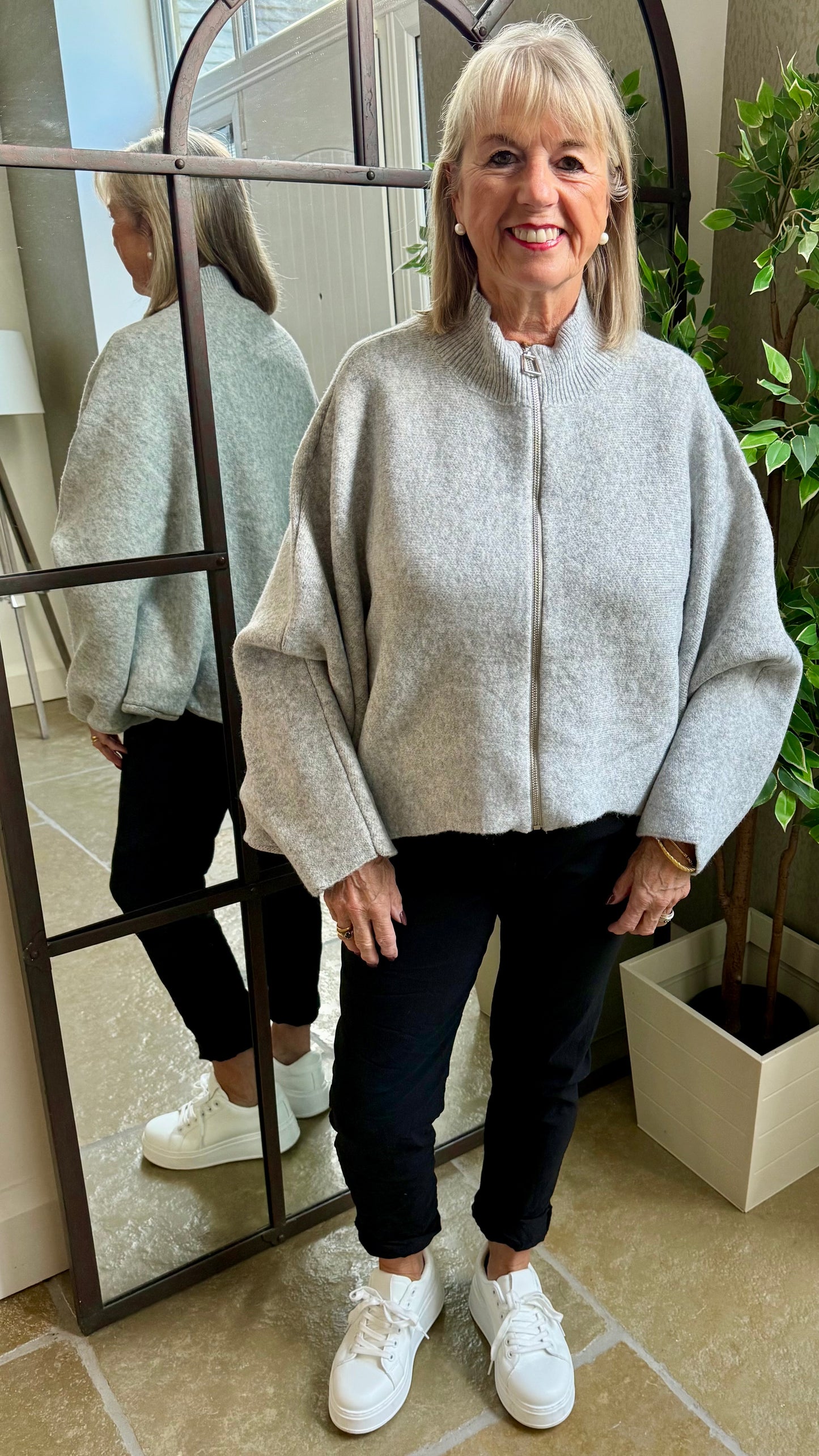 ZIP THROUGH GREY JUMPER/CARDIGAN - BATWING SLEEVE
