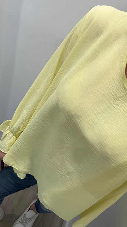 LEMON FRILL CUFF V-NECK BLOUSE