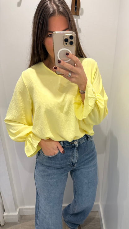LEMON FRILL CUFF V-NECK BLOUSE