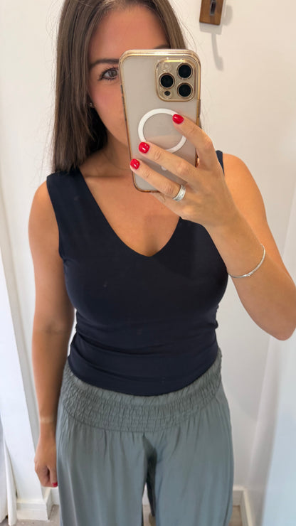 NAVY V-NECK CAMI TOP