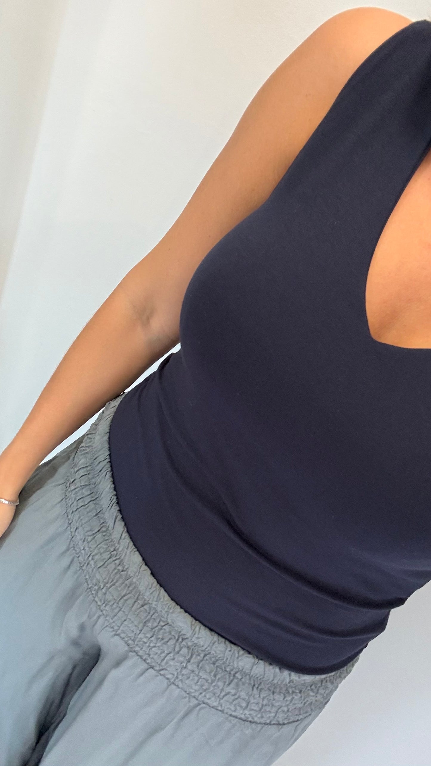 NAVY V-NECK CAMI TOP