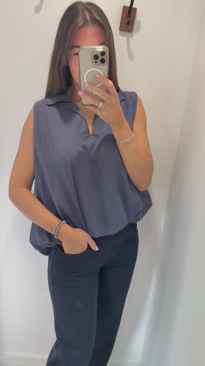 NAVY COLLAR SLEEVELESS TOP